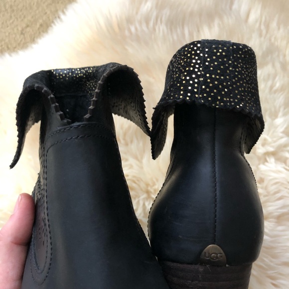 10 UGG Black & Gold Ankle Booties - Picture 5 of 8